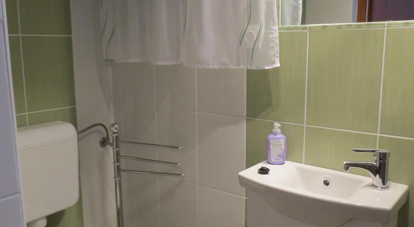 Galagonyas Apartman Eger Kamer foto