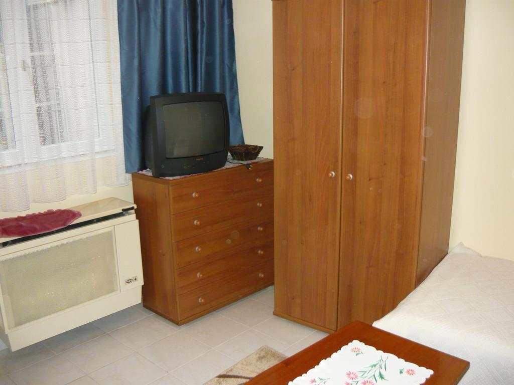 Galagonyas Apartman Eger Kamer foto